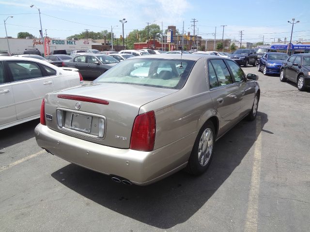 Cadillac Deville 2004 photo 13