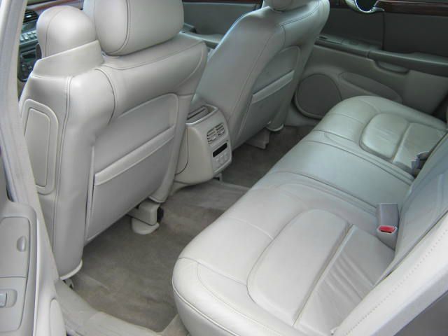 Cadillac Deville 2004 photo 4