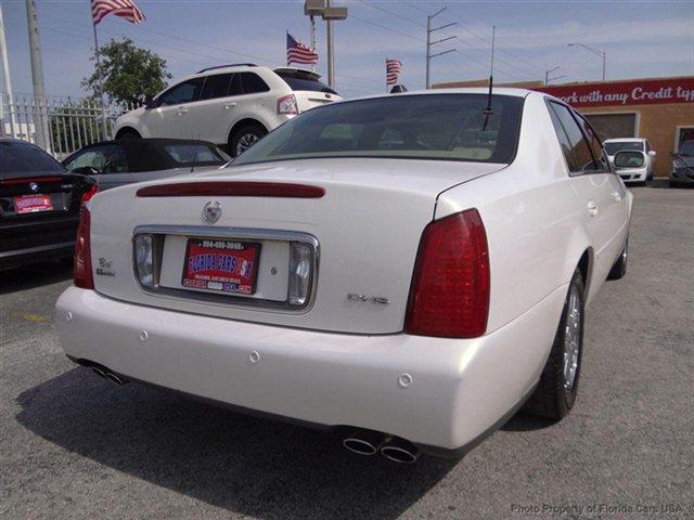 Cadillac Deville 2004 photo 22