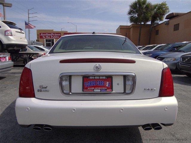 Cadillac Deville 2004 photo 23