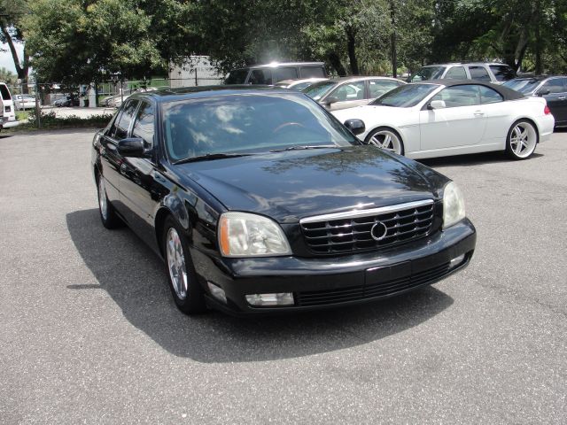 Cadillac Deville 2004 photo 2