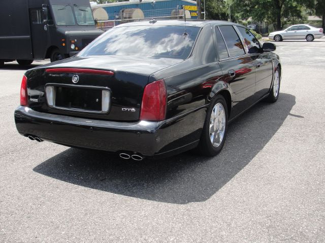 Cadillac Deville 2004 photo 3