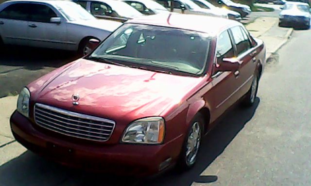 Cadillac Deville 2004 photo 2