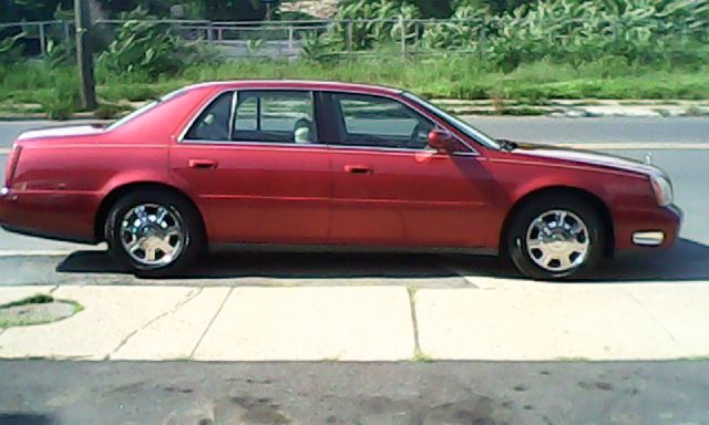 Cadillac Deville 2004 photo 3