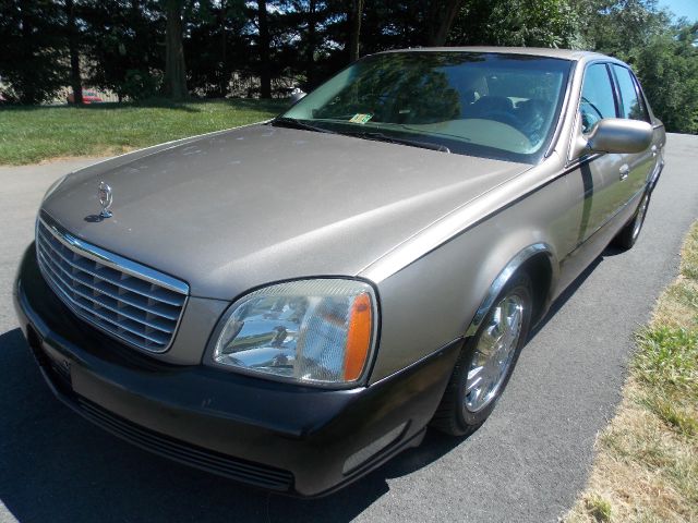 Cadillac Deville 2004 photo 2