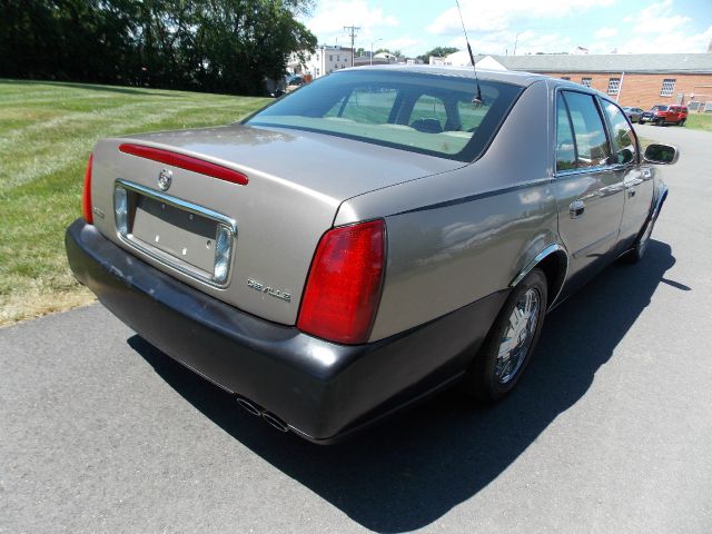 Cadillac Deville 2004 photo 3