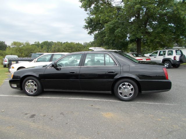 Cadillac Deville 2004 photo 1