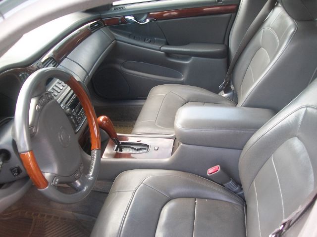 Cadillac Deville 2004 photo 1