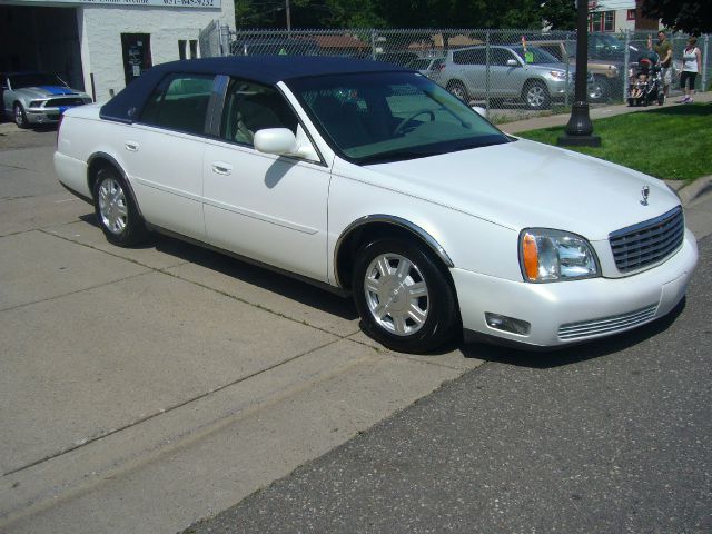 Cadillac Deville 2004 photo 3