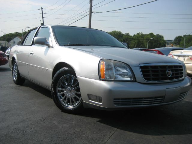 Cadillac Deville 2004 photo 3