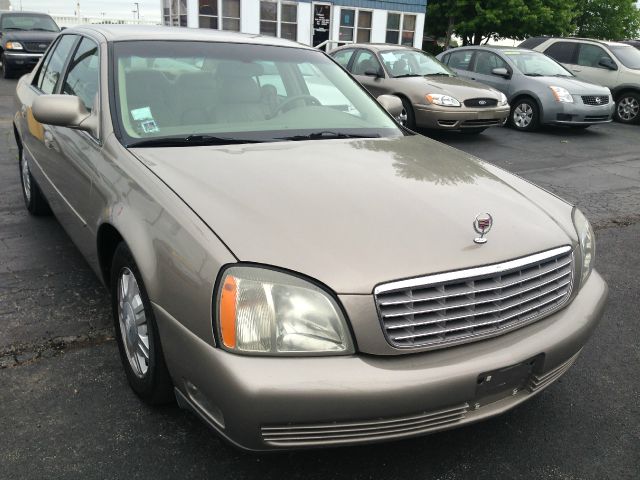 Cadillac Deville 2004 photo 1