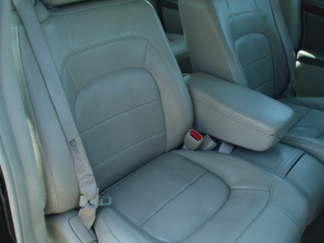 Cadillac Deville 2004 photo 19