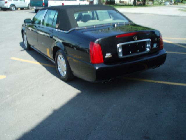 Cadillac Deville 2004 photo 28