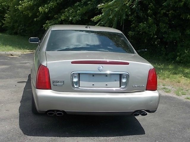 Cadillac Deville 2004 photo 3