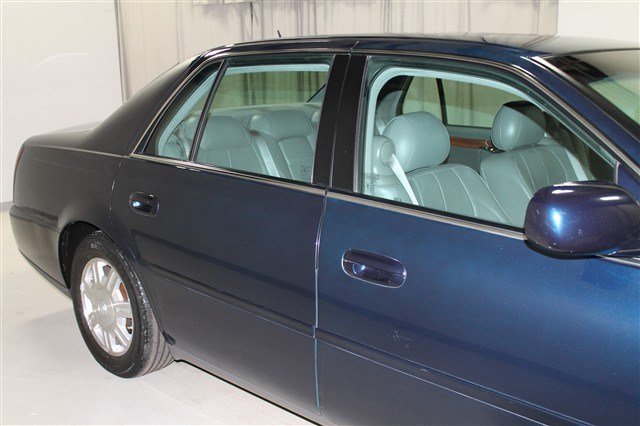 Cadillac Deville 2005 photo 2