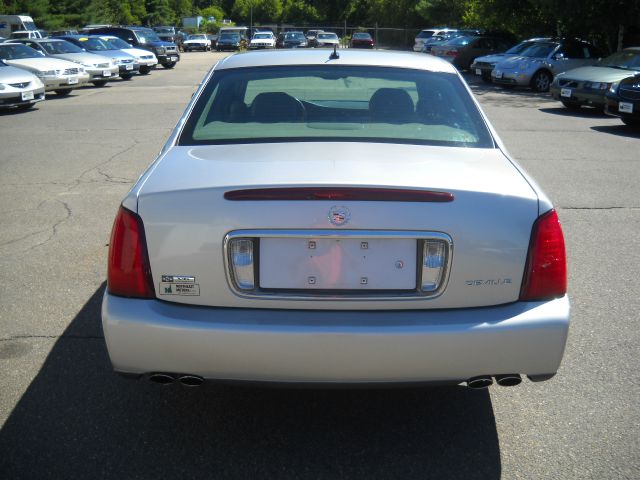 Cadillac Deville 2005 photo 1