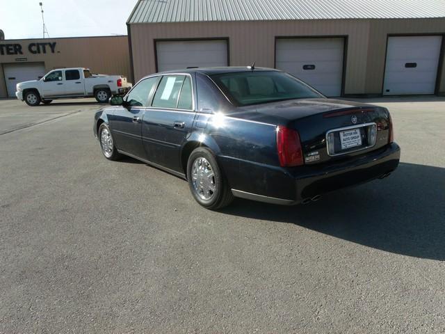 Cadillac Deville 2005 photo 1