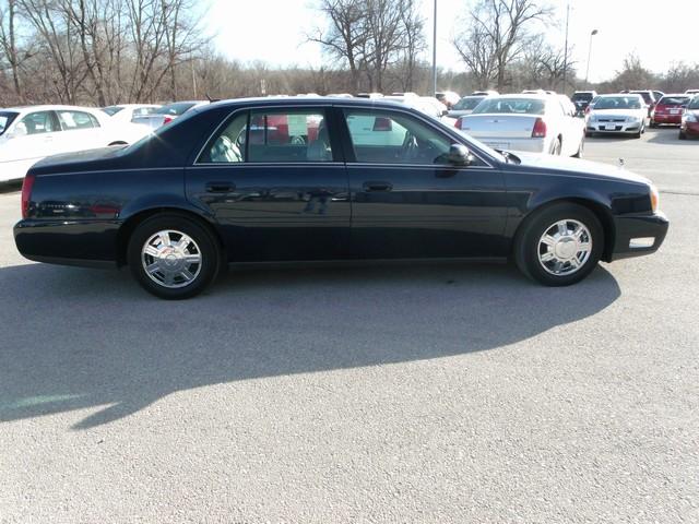 Cadillac Deville 2005 photo 2