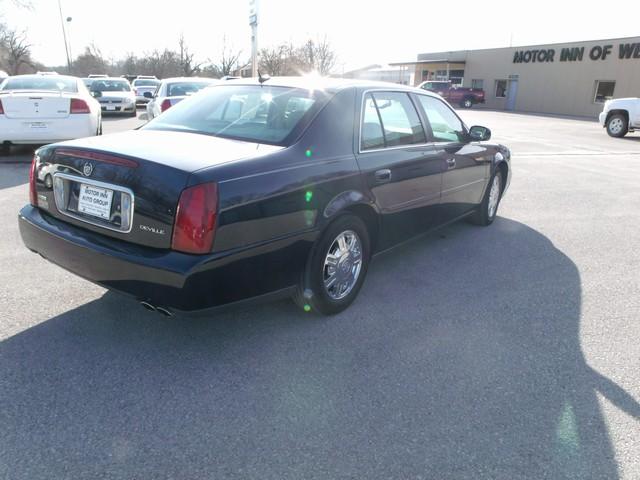 Cadillac Deville 2005 photo 3