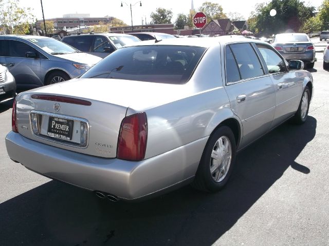 Cadillac Deville 2005 photo 2