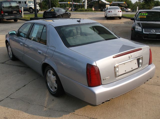 Cadillac Deville 2005 photo 2