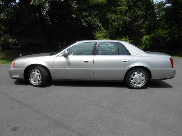 Cadillac Deville 2005 photo 2