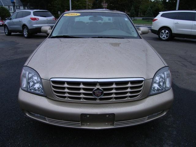 Cadillac Deville 2005 photo 1