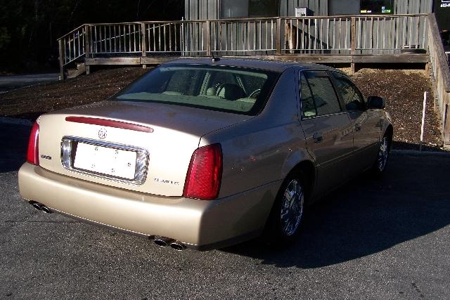 Cadillac Deville 2005 photo 4