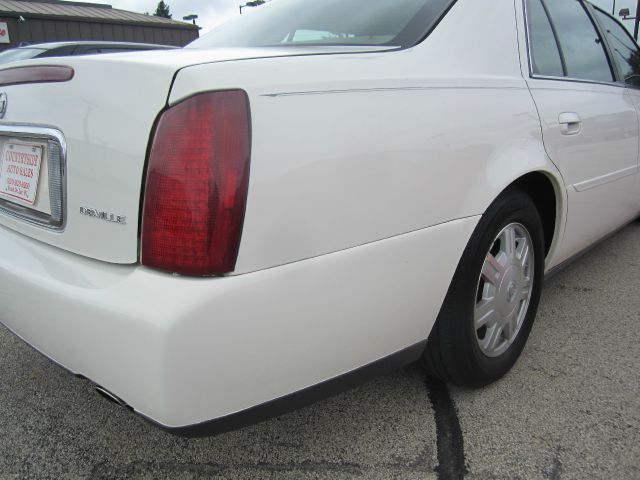 Cadillac Deville 2005 photo 24