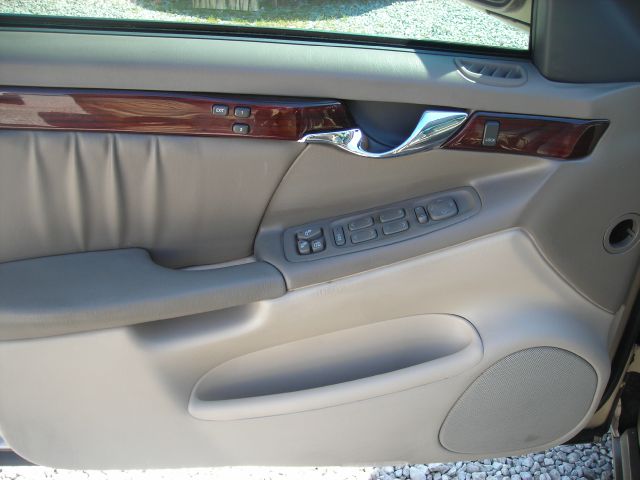 Cadillac Deville 2005 photo 1