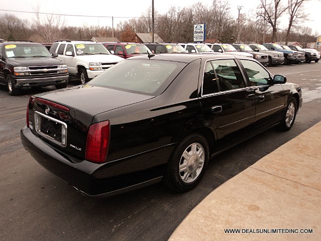 Cadillac Deville 2005 photo 2