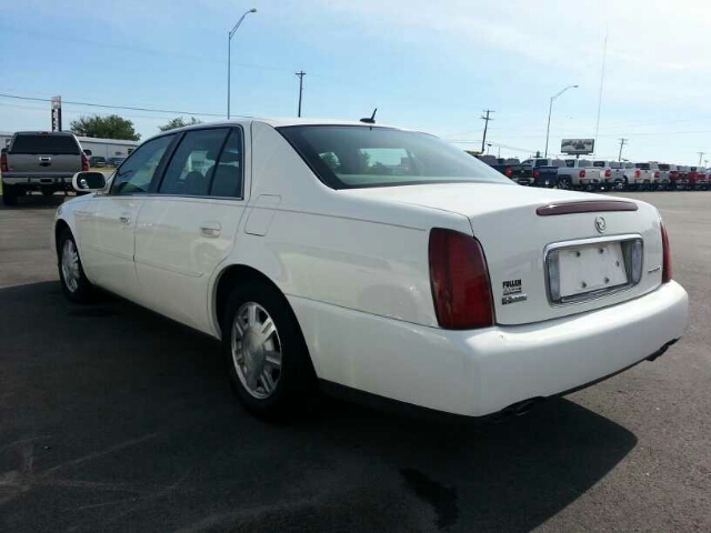 Cadillac Deville 2005 photo 14