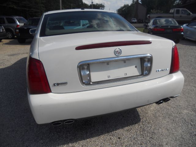 Cadillac Deville 2005 photo 4