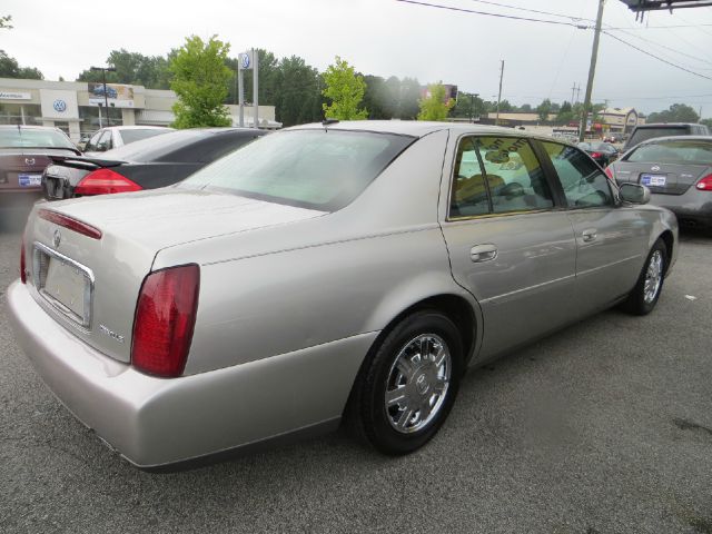 Cadillac Deville 2005 photo 1