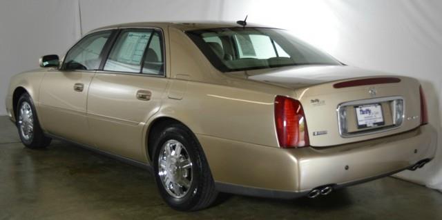 Cadillac Deville 2005 photo 2