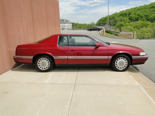 Cadillac Eldorado 1993 photo 2