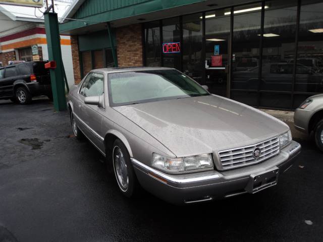 Cadillac Eldorado 1999 photo 1