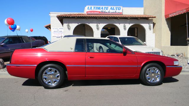 Cadillac Eldorado 2001 photo 2