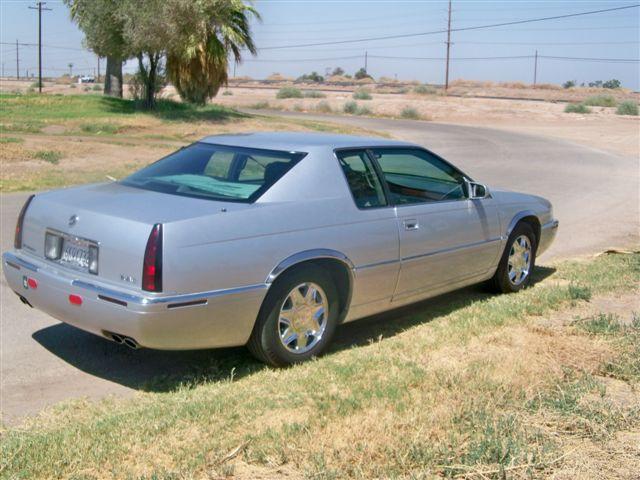 Cadillac Eldorado 2001 photo 2