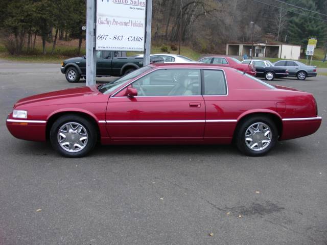 Cadillac Eldorado 2002 photo 1