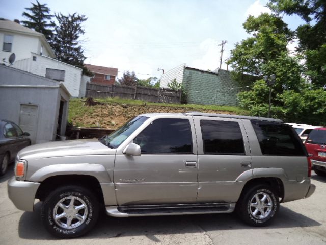 Cadillac Escalade 1999 photo 3