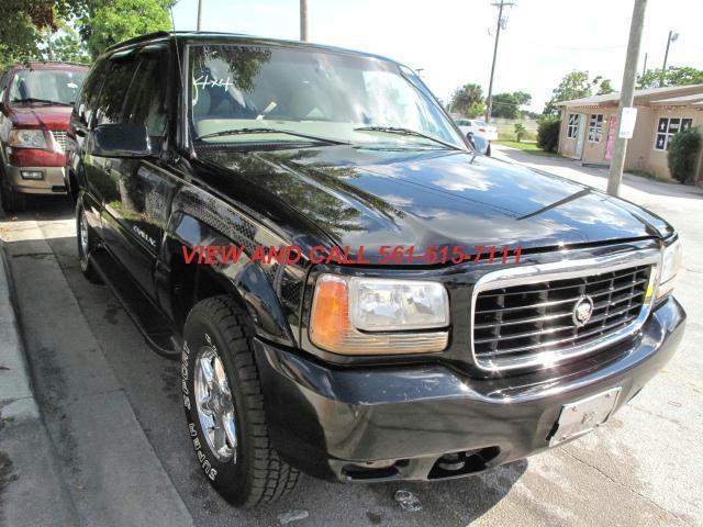 Cadillac Escalade 2000 photo 2