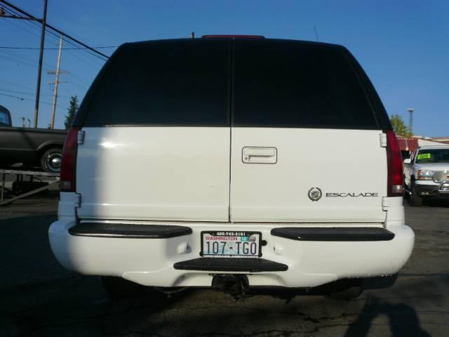 Cadillac Escalade 2000 photo 4