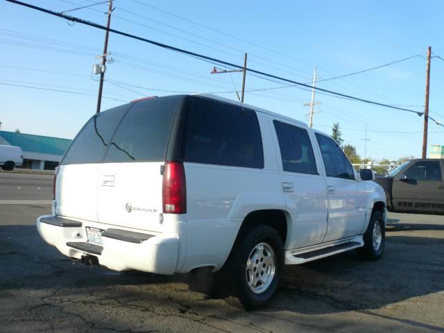 Cadillac Escalade 2000 photo 5