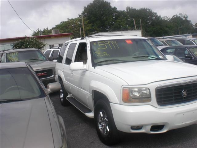 Cadillac Escalade 2000 photo 5