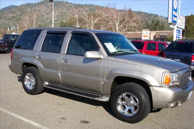 Cadillac Escalade Base Sport Utility