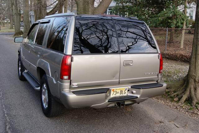 Cadillac Escalade 2000 photo 3