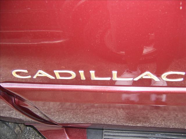 Cadillac Escalade 2000 photo 4