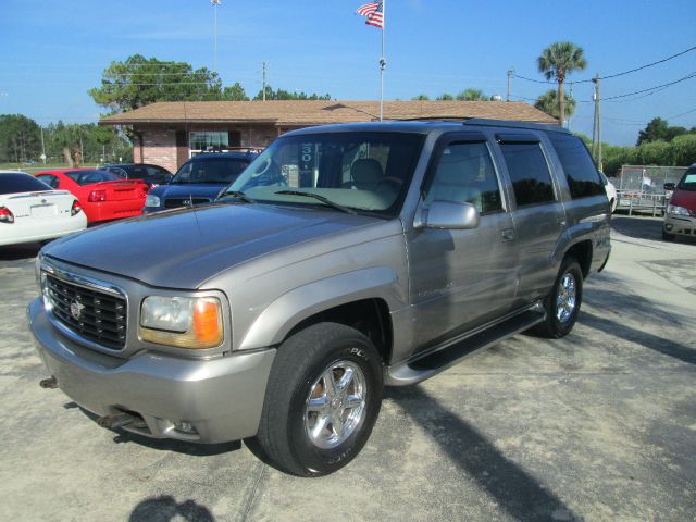 Cadillac Escalade 2000 photo 10