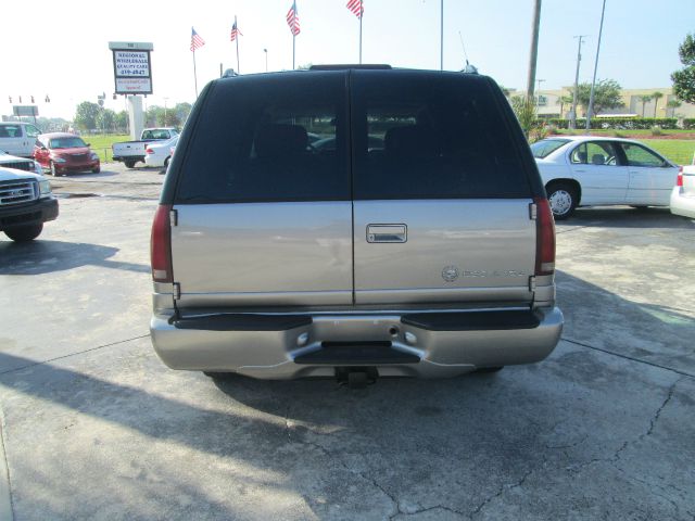 Cadillac Escalade 2000 photo 6